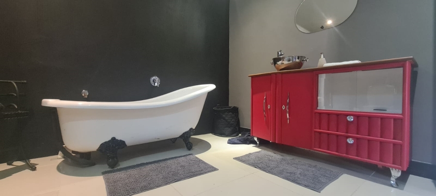 Commercial Property for Sale in Oviston Eastern Cape